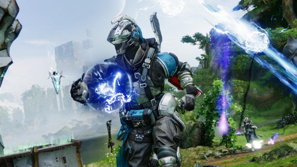 Destiny producer claims live service benefits all
