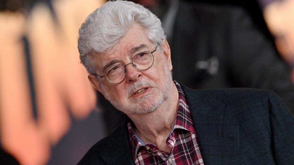 George Lucas steunt Disney-bestuur en CEO tijdens proxygevecht