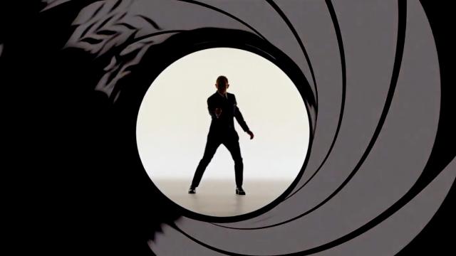 Jeff Bezos Vraagt Fans: Wie Moet de Volgende James Bond Worden?