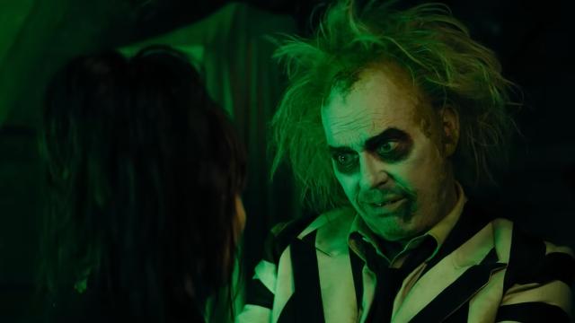 beetlejuice director: keaton was 'possessed by a demon'