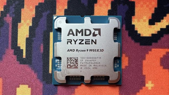 AMD Ryzen 9 9950X3D: 16 kernen en gamingkrachtpatser