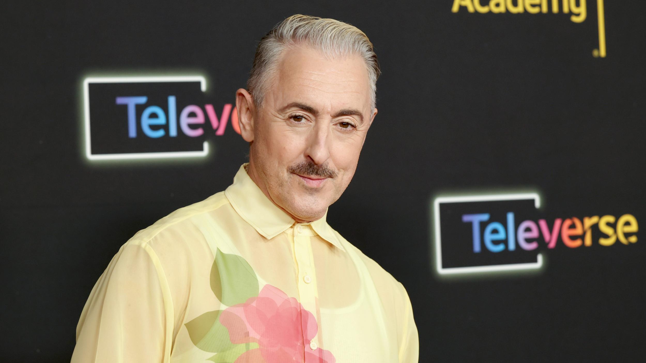 Alan Cumming Filmed Avengers Scenes Alone with Green Screen