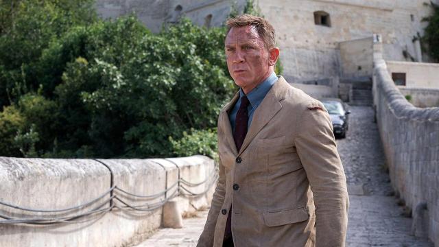 Amazon MGM Neemt Volledige Controle Over James Bond Krijg Klaar Voor Spinoffs