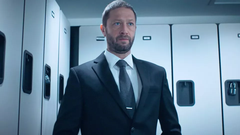 Ebon Moss-Bachrach plaagt over Fantastic Four rol