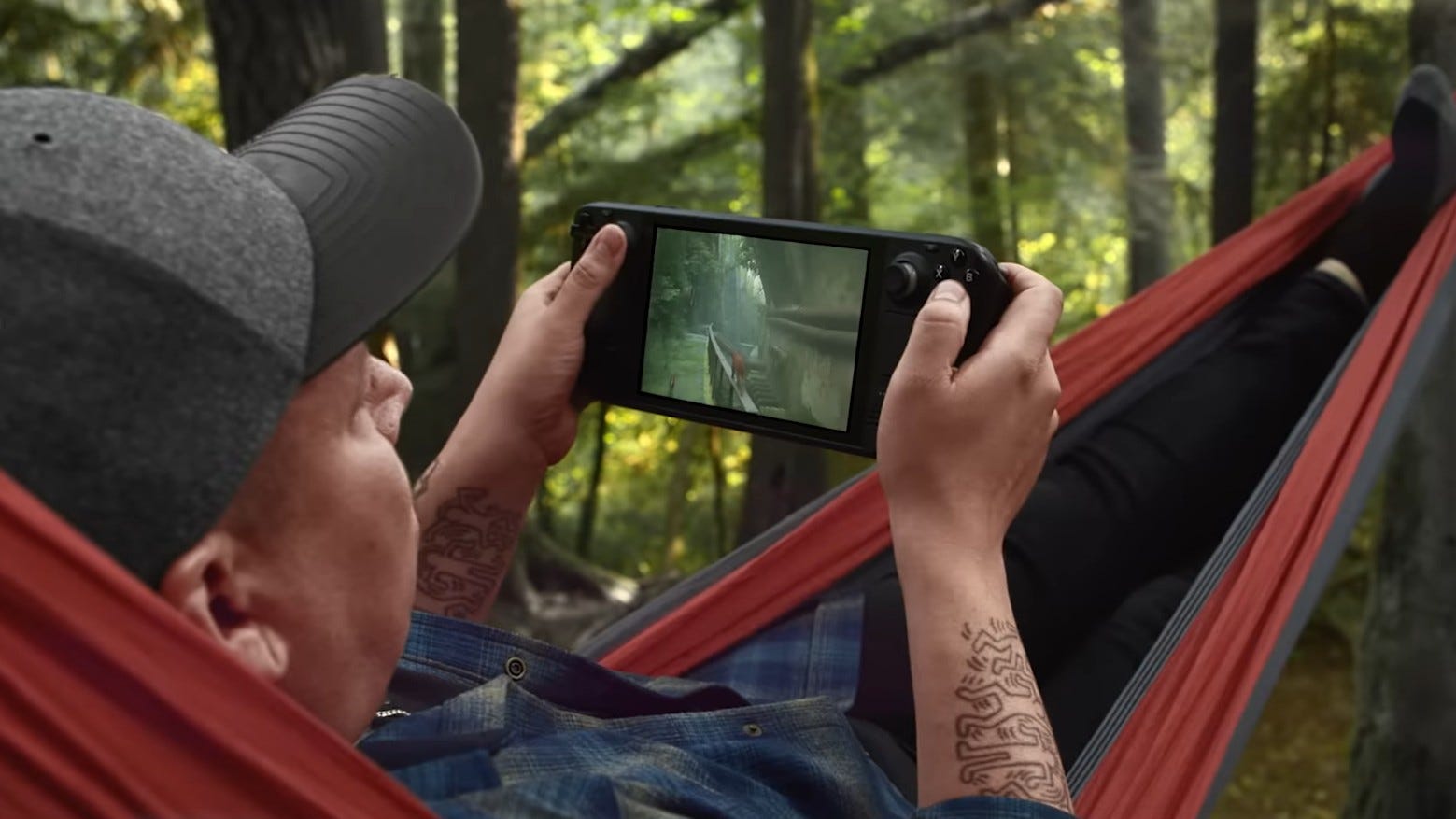 Handheld consoles need replaceable batteries in the European Union from 2027