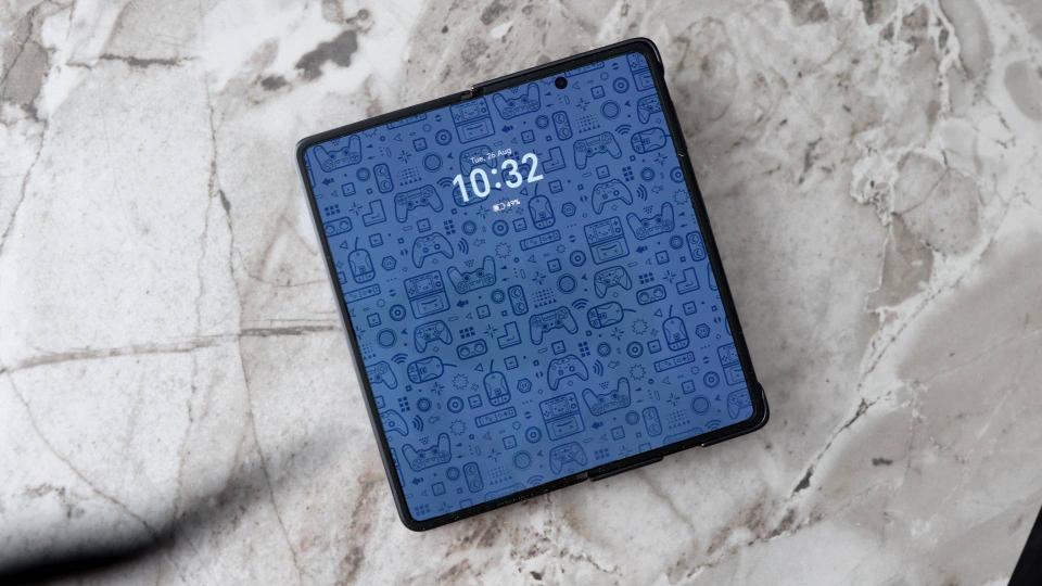 Honor Magic V5 Review: Sleeker, Speedier, Stronger, Pricey