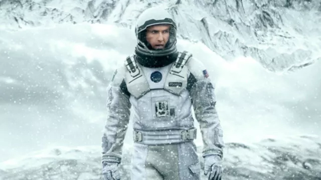 Interstellar calls glitch: astronauts can