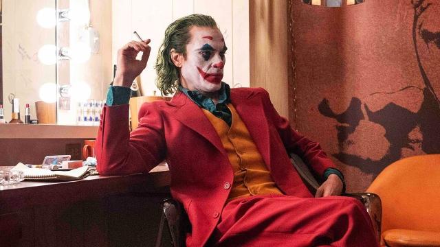 Joaquin & Gaga dazzle in fresh 'Joker 2' holiday snaps