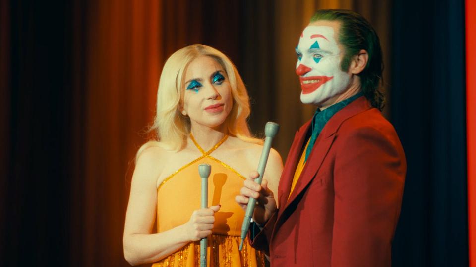 Joaquin en Gaga Brengen Chaos in Joker: Folie À Deux Trailer