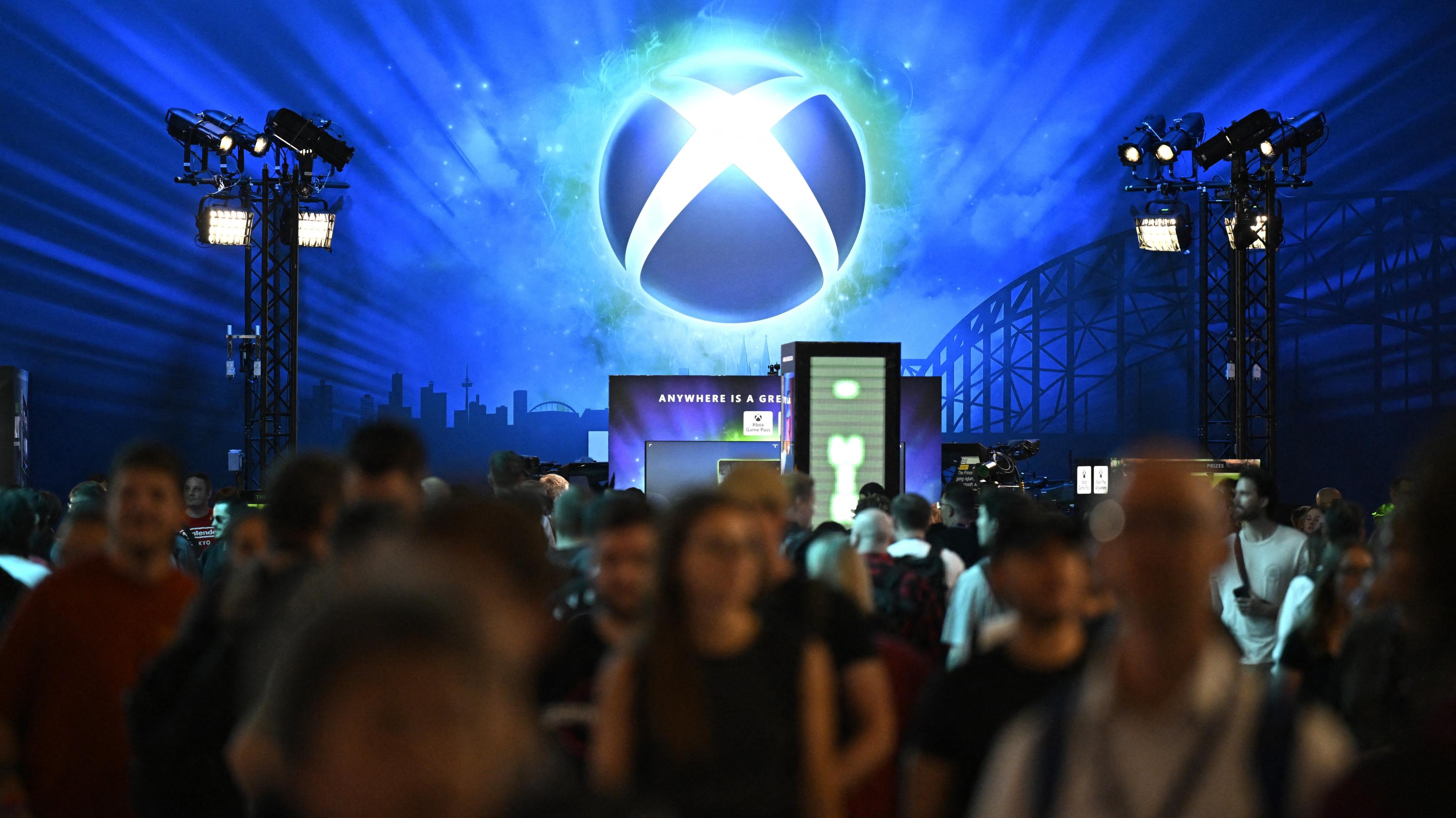 Microsoft Dismisses Xbox Next-Gen Hardware Cancellation Rumor