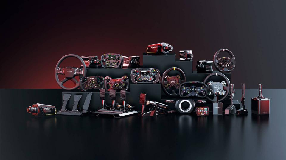 Moza Unveils Racing Wheelbases and Luxury Rim Designs at Gamescom