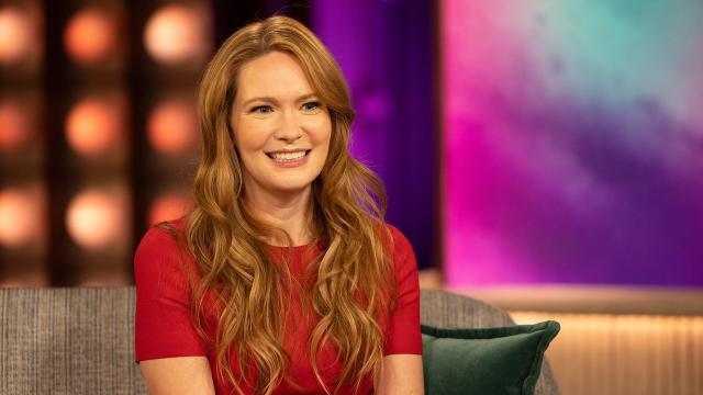 Sarah J. Maas Unveils Two New ACOTAR Novels for 2026