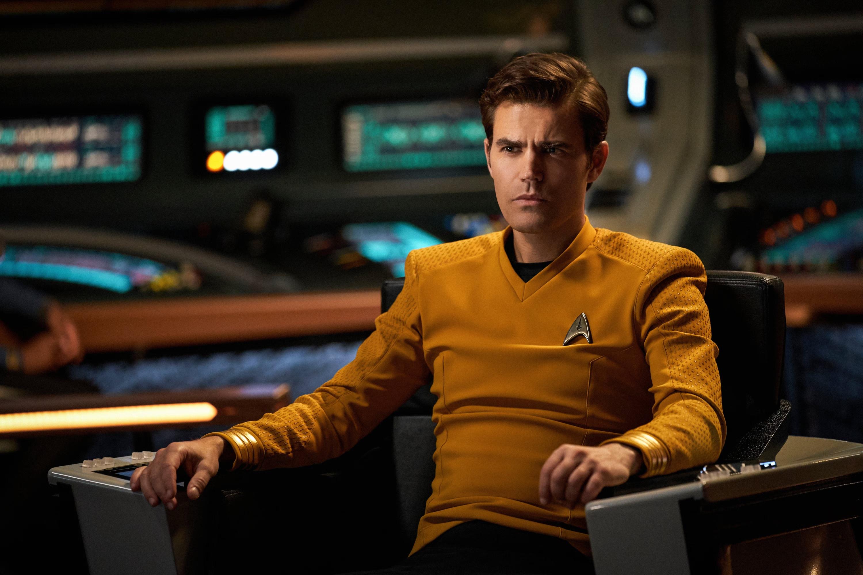 Showrunners Eye Prequel featuring PAUL WESLEY'S KIRK in Star Trek