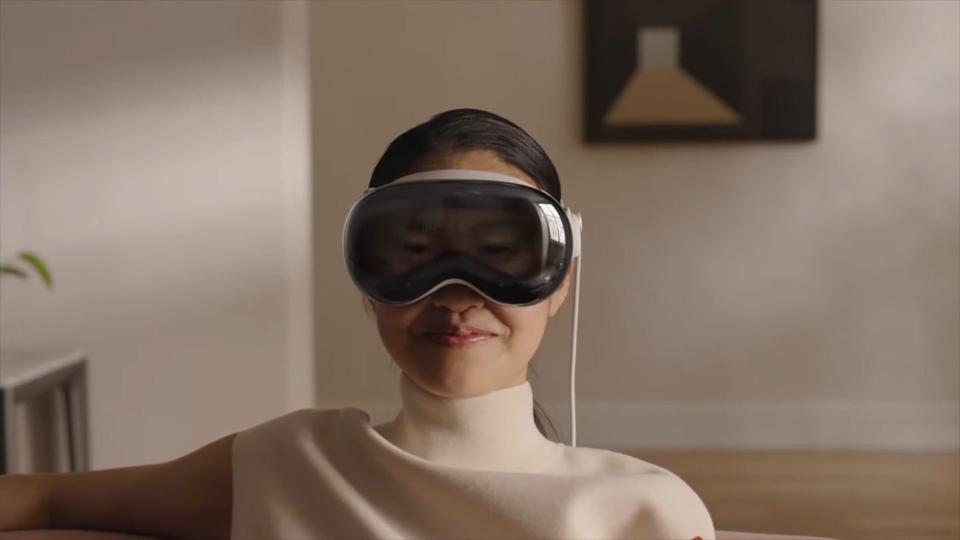 vision pro headset launch: which streamers you'll get