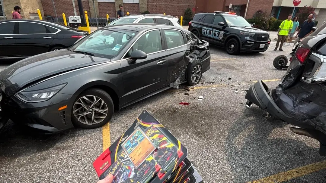 Shocking incidents around Pokémon TCG: car accidents and scaling issues
