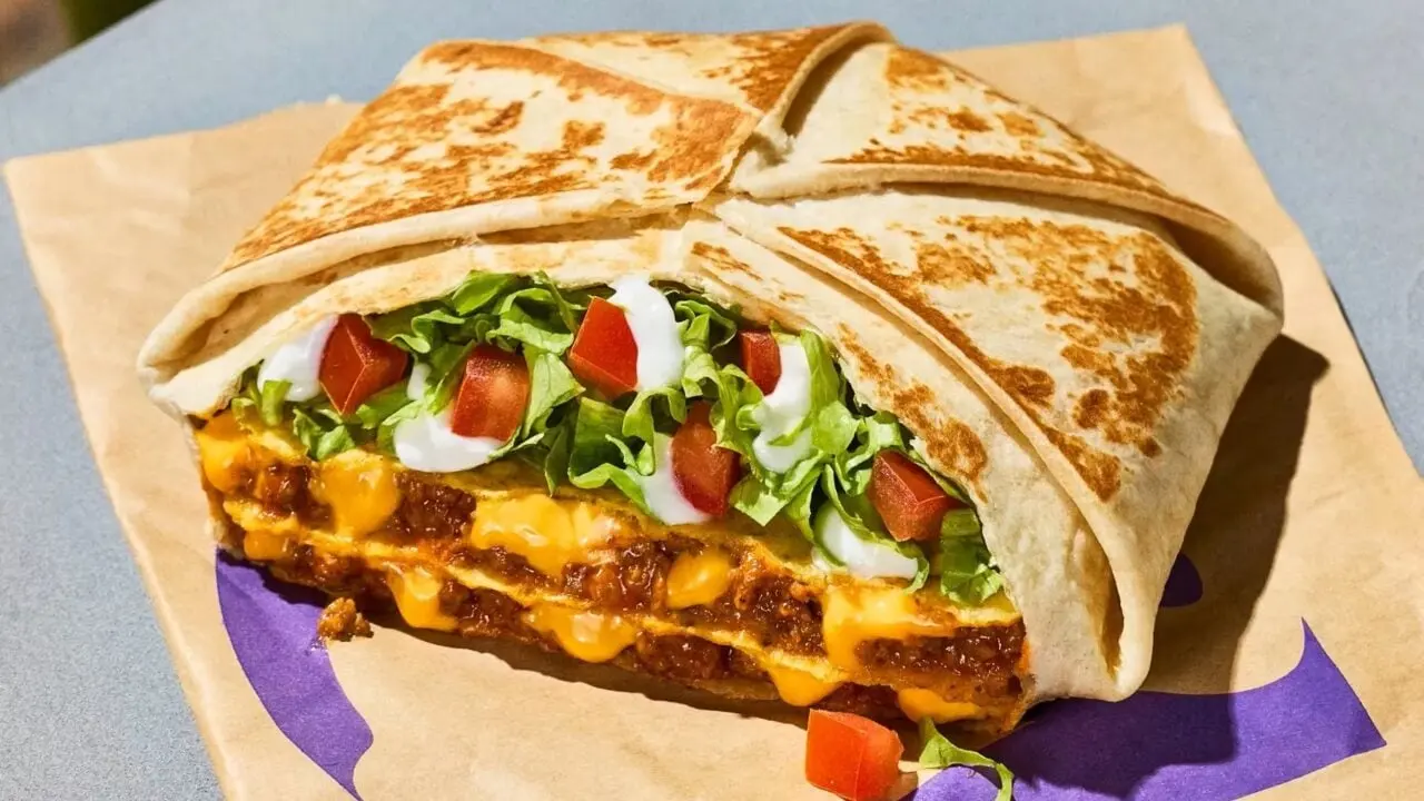 Taco Bell's lettuce crisis: impact on customers and safety