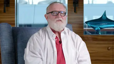 Gabe Newell and Valve’s throat-singing phase: five months, according to a documentary